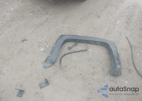 2014 Chevrolet Silverado 1500 1Lt from USA, damaged, VIN 1GCVKREC2EZ218404